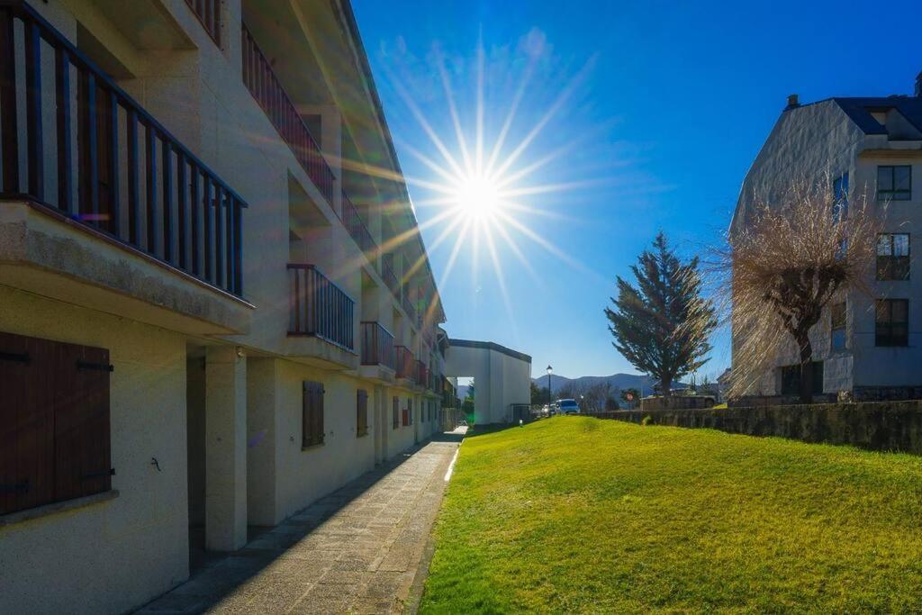 Ferienwohnung El Ventanal De Collarada Villanúa Exterior foto